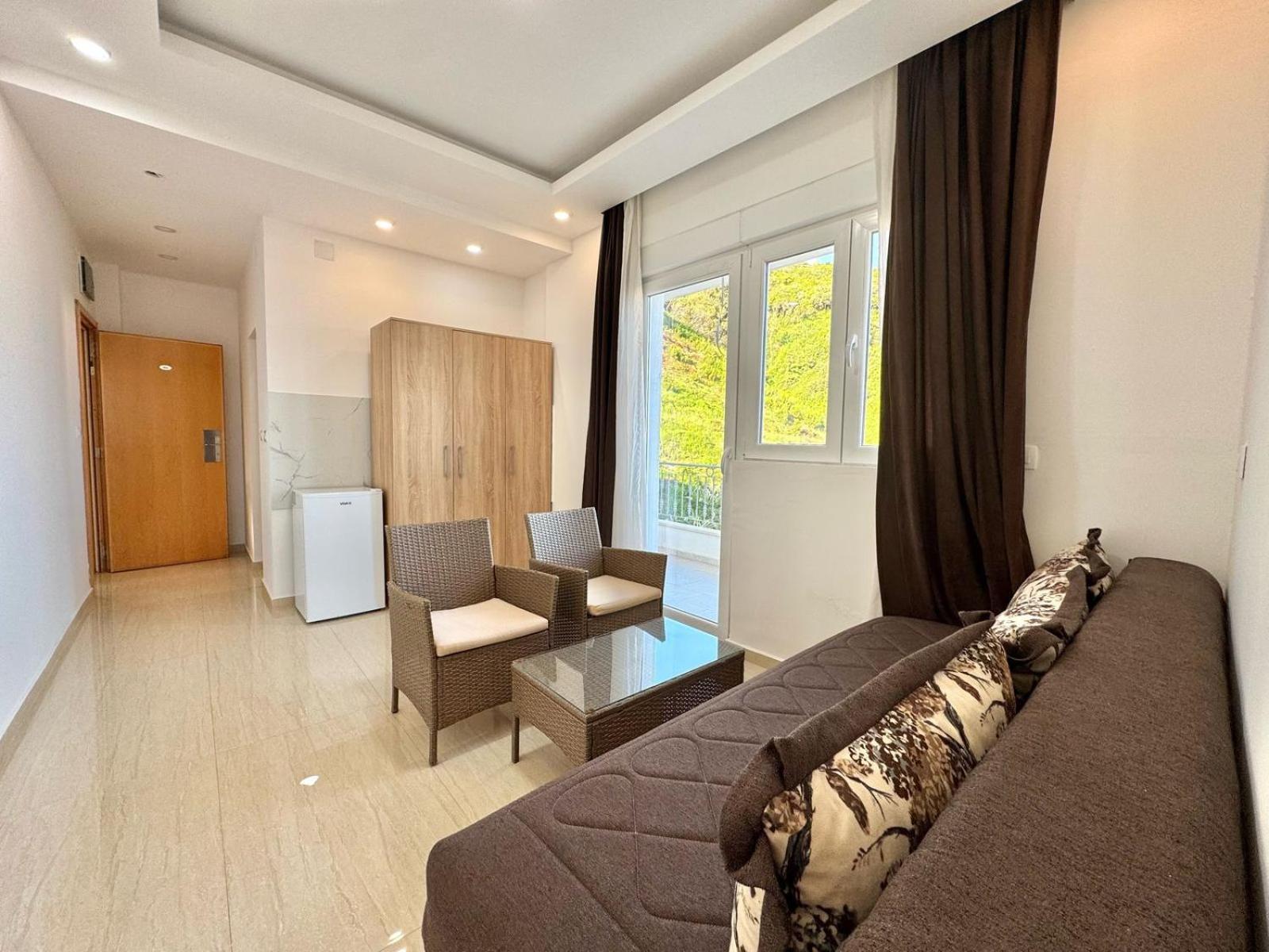 Beachfront Hotel Palma - Jaz Budva Exteriér fotografie