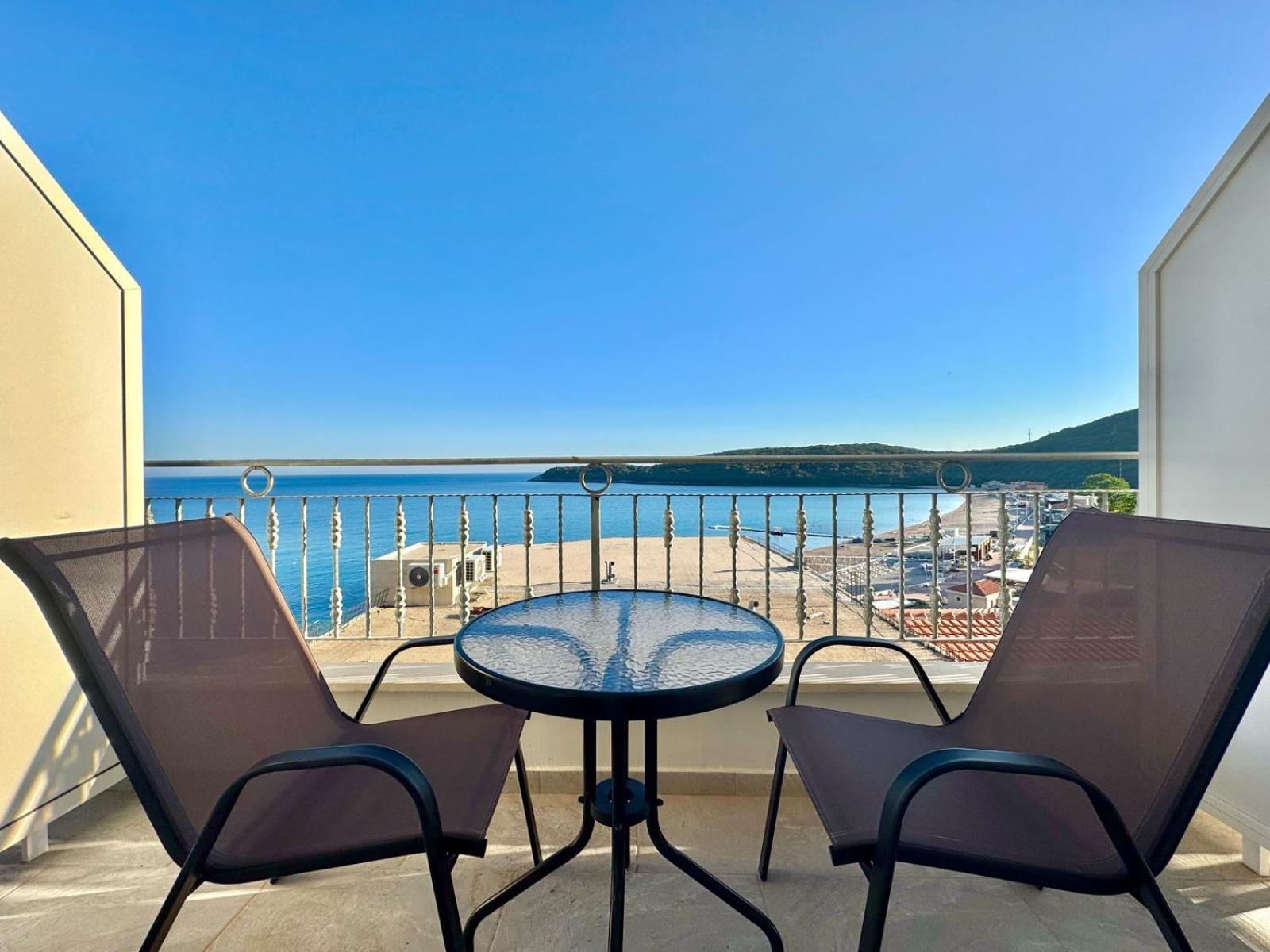 Beachfront Hotel Palma - Jaz Budva Exteriér fotografie