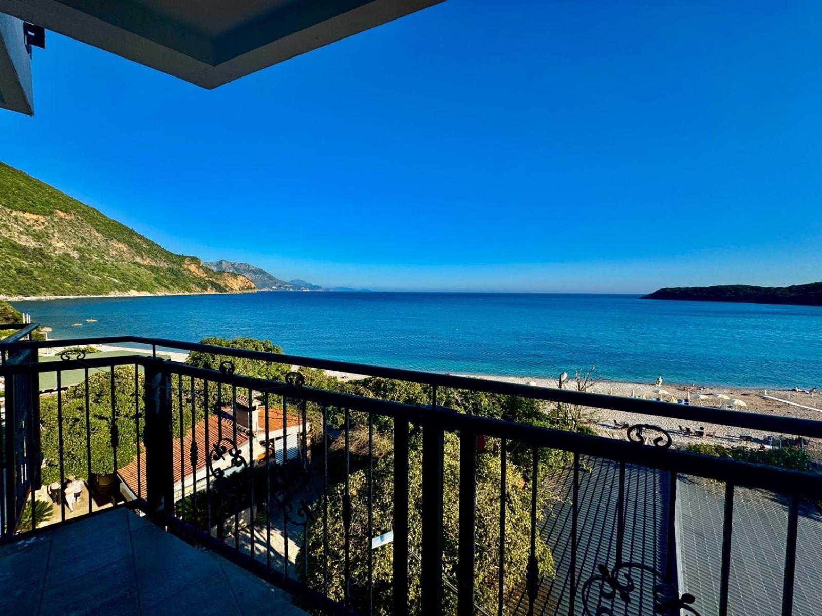 Beachfront Hotel Palma - Jaz Budva Exteriér fotografie
