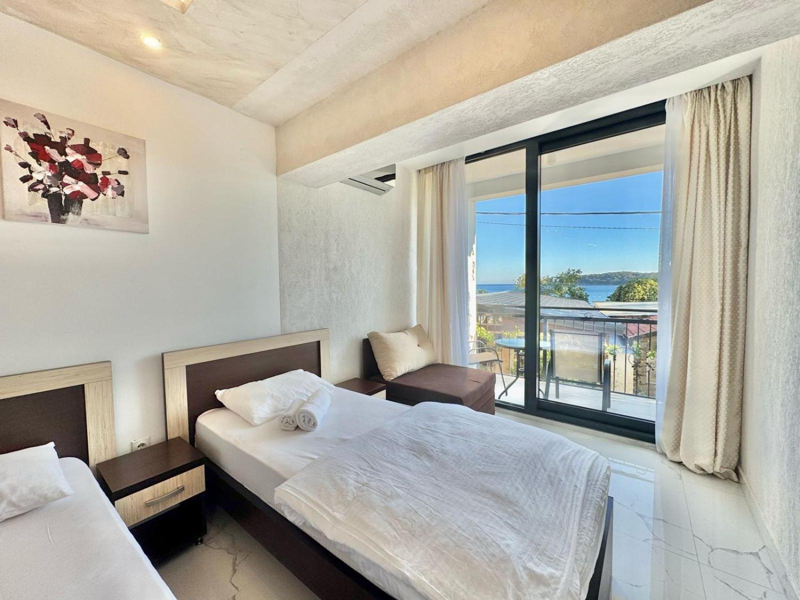 Beachfront Hotel Palma - Jaz Budva Exteriér fotografie