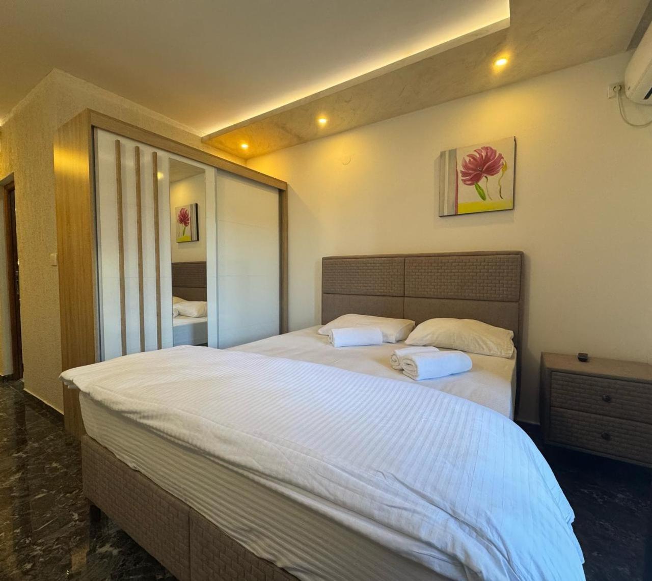 Beachfront Hotel Palma - Jaz Budva Exteriér fotografie