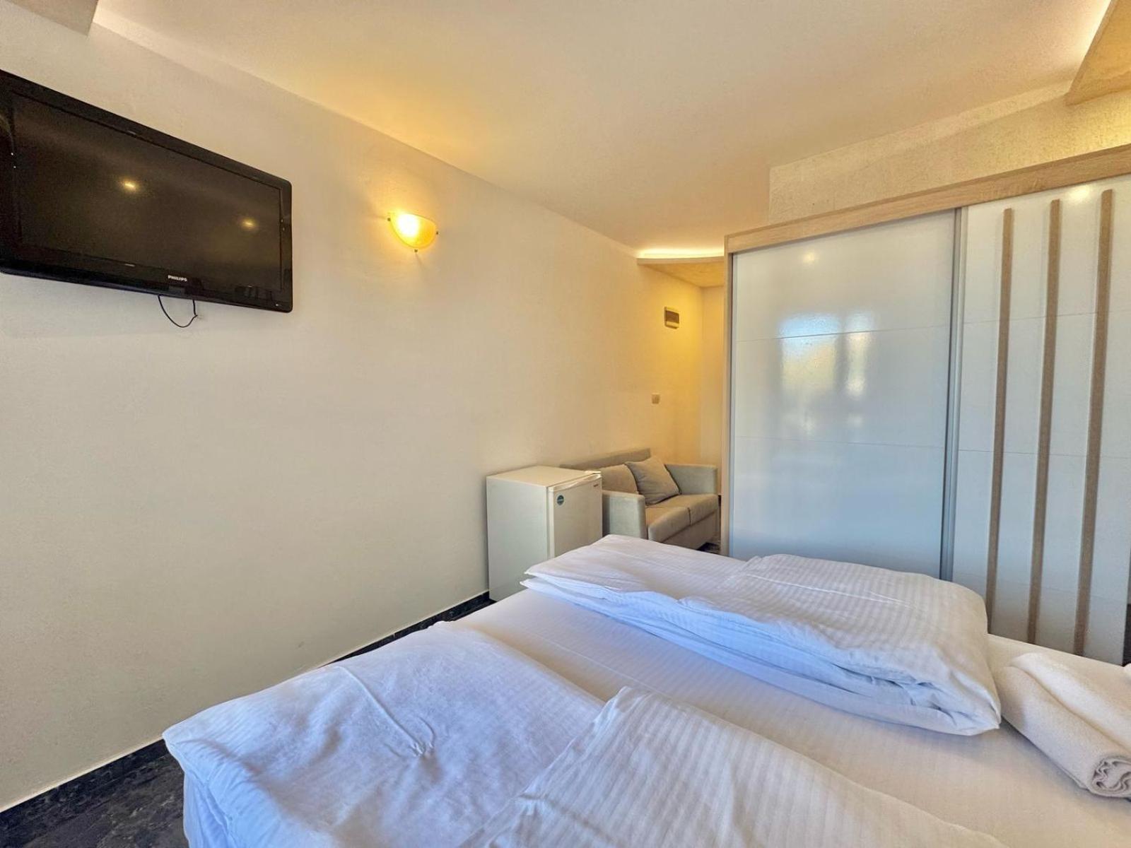 Beachfront Hotel Palma - Jaz Budva Exteriér fotografie